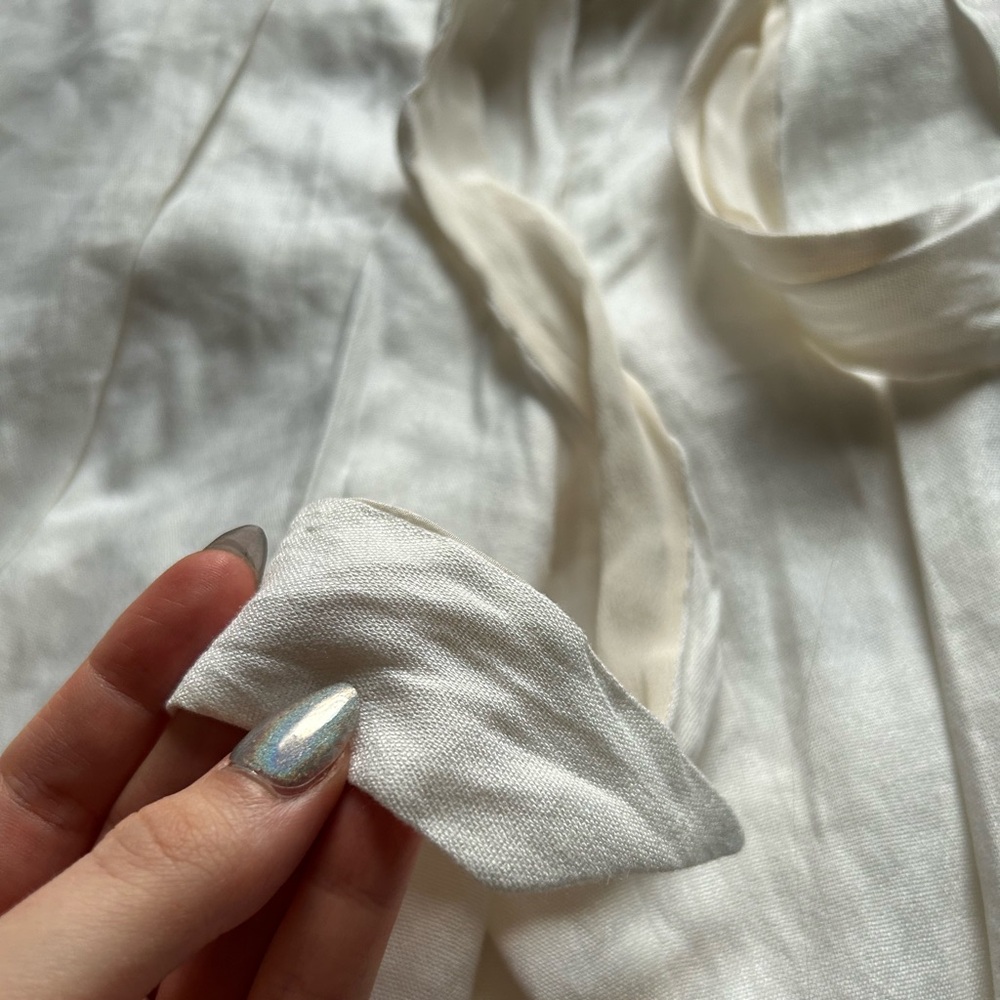 Bebe White Linen Blend Trousers with Fabric Tie Belt - Picture 10 of 15